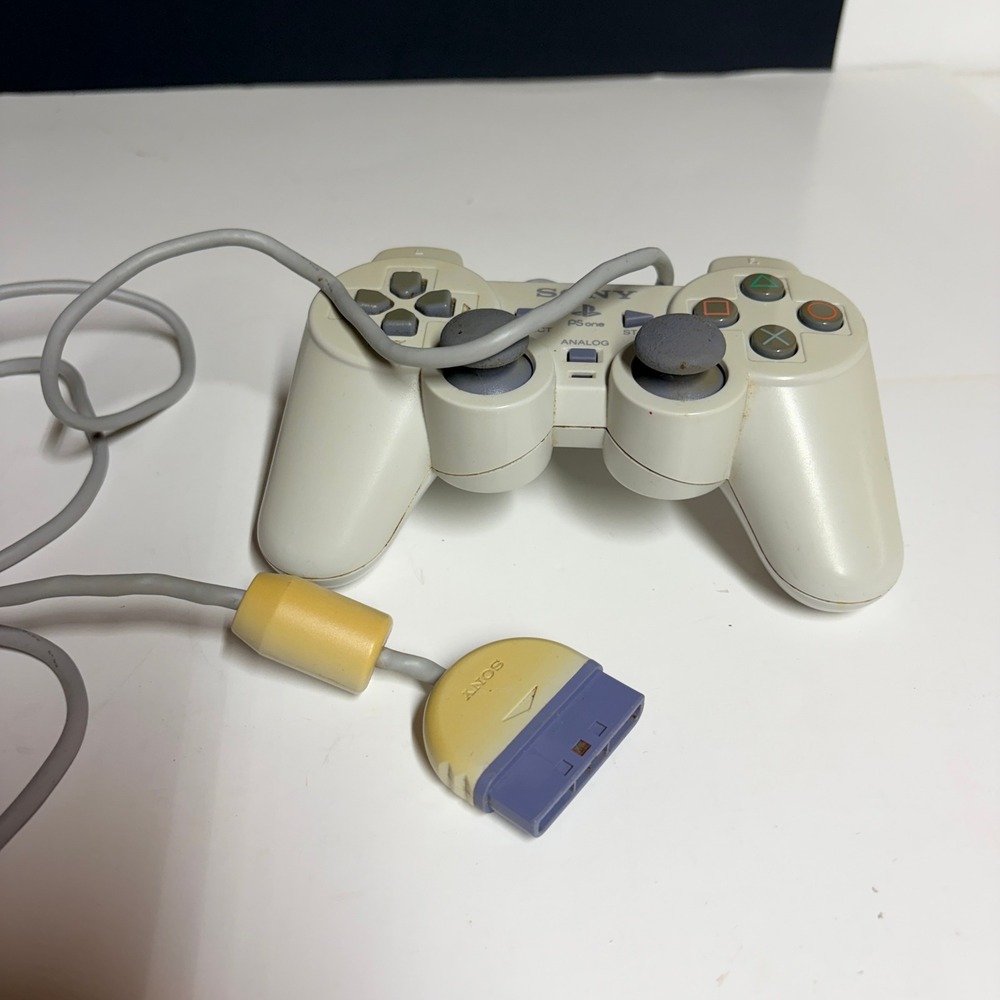 Sony PSone DualShock Controller SCPH-110 & Performance Mega Memory Card untested - Picture 6 of 13